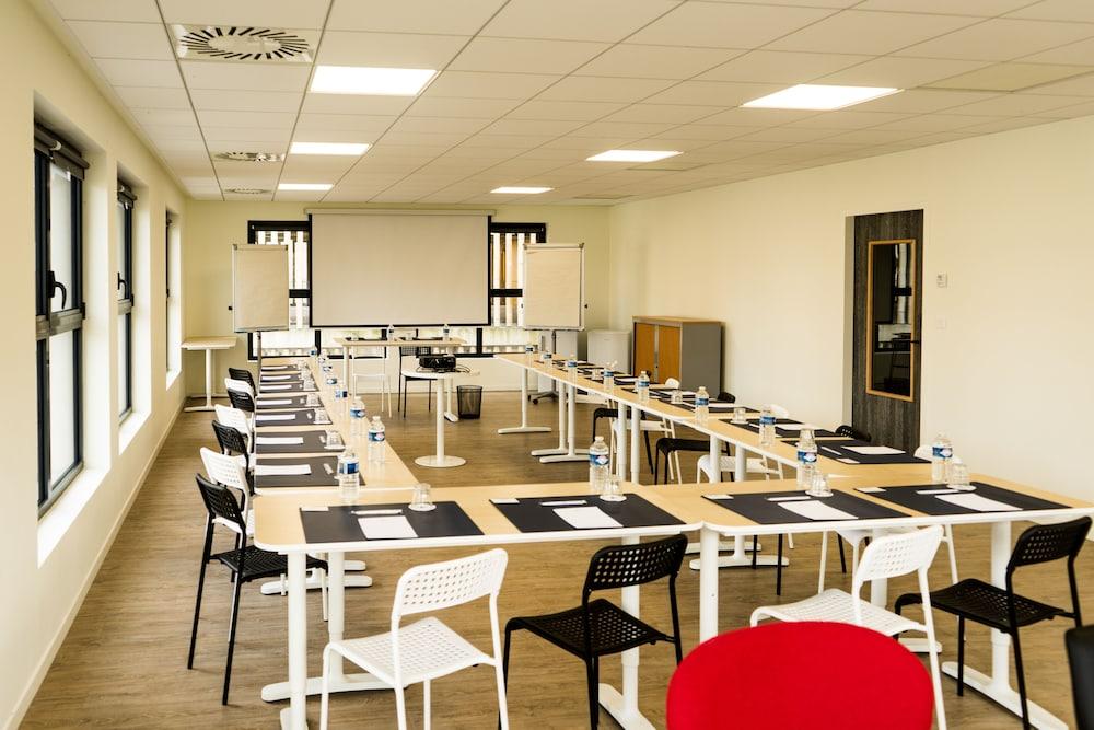 Tulip Inn Thionville Residences Екстер'єр фото